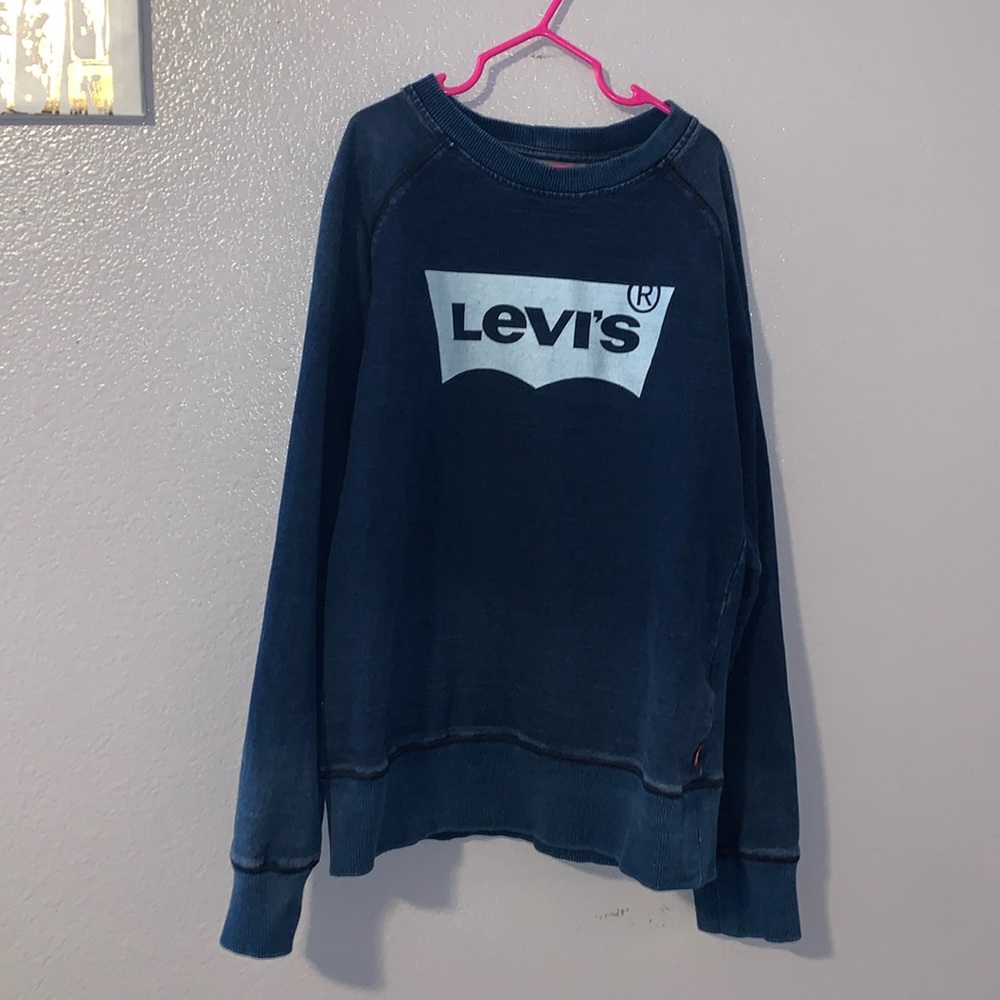 Levi’s blue casual pullover sweatshirt